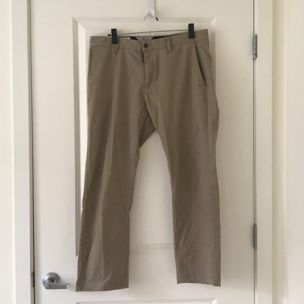 Men’s Frickin Volcom Chinos 33x28